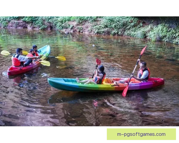 掌握皮划艇技巧,轻松畅游湖泊溪流 掌握皮划艇技巧,轻松畅游湖泊溪流