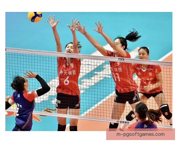 排球对战策略解析：实战技巧与团队配合的关键要素