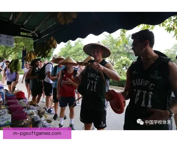 橄榄球比赛精彩纷呈：掠夺性攻防盛宴！