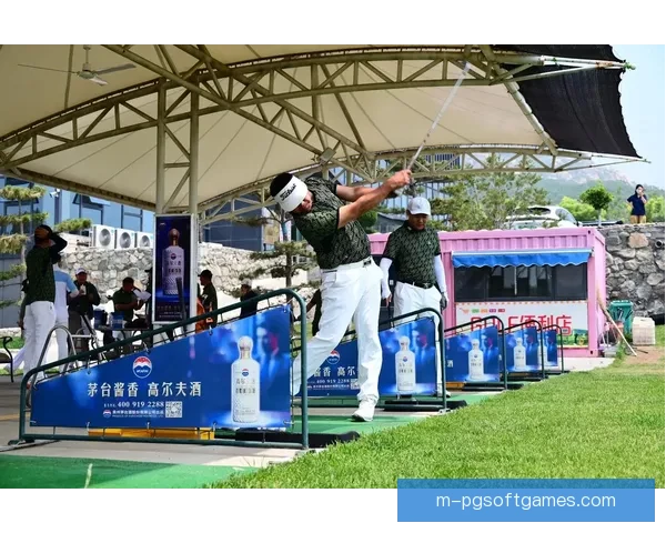 高尔夫训练新概念：技术突破与心态修炼